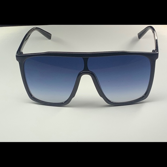 Sunglasses - Picture 1 of 1